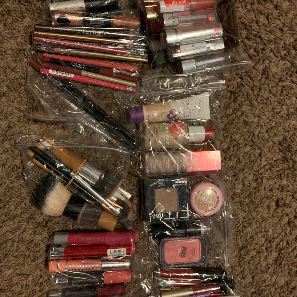 Makeup bundle!! - Picture 2 of 3